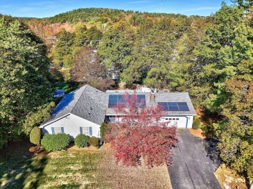 334 High St, Gardner, Massachusetts, 3 Bedrooms Bedrooms, 7 Rooms Rooms,2 BathroomsBathrooms,Residential,For Sale,High St,73441876