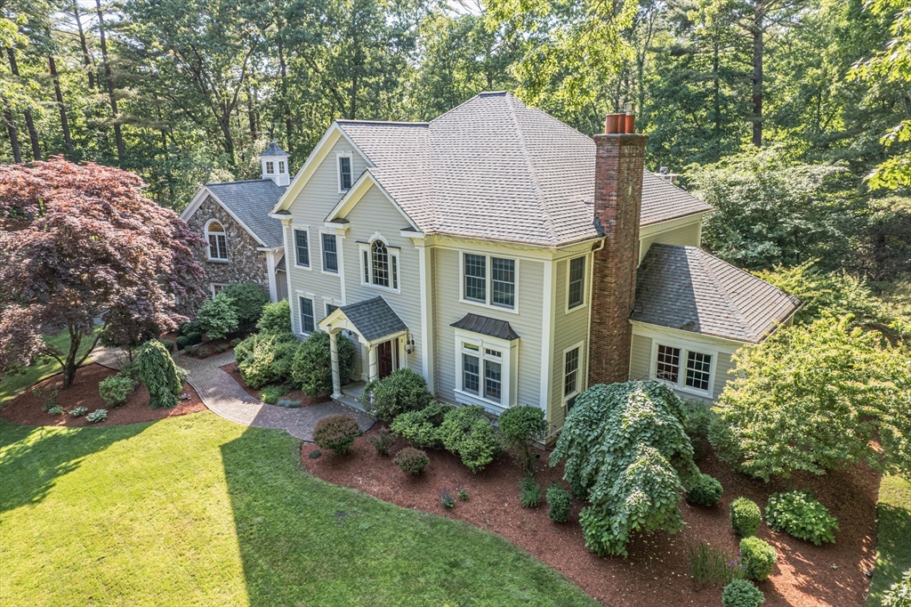 3 West Hollow, Andover, Massachusetts, 5 Bedrooms Bedrooms, 15 Rooms Rooms,6.5 BathroomsBathrooms,Residential,For Sale,West Hollow,73474300