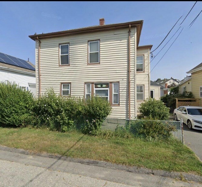 10 Carlisa Drive, Fall River, Massachusetts, 3 Bedrooms Bedrooms, 10 Rooms Rooms,2 BathroomsBathrooms,Residential Income,For Sale,Carlisa Drive,73474359