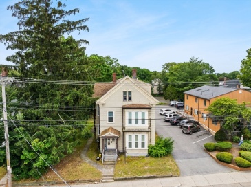 282 Belmont St, Brockton, Massachusetts, 6 Bedrooms Bedrooms, 15 Rooms Rooms,3.5 BathroomsBathrooms,Residential Income,For Sale,Belmont St,73474457