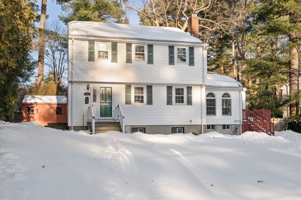 16 Sunnyside Ave, Wellesley, Massachusetts, 3 Bedrooms Bedrooms, 7 Rooms Rooms,1.5 BathroomsBathrooms,Residential,For Sale,Sunnyside Ave,73474490