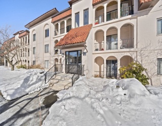 685 Oak St, Brockton, Massachusetts, 1 Bedroom Bedrooms, 4 Rooms Rooms,1 BathroomBathrooms,Residential,For Sale,Oak St,73474551