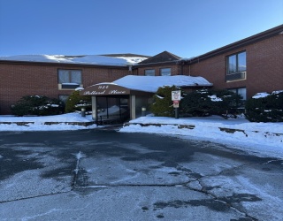 934 Southern Artery, Quincy, Massachusetts, 1 Bedroom Bedrooms, 4 Rooms Rooms,1 BathroomBathrooms,Residential Lease,For Rent,Southern Artery,73474395