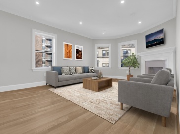 1396 Beacon Street, Brookline, Massachusetts, 3 Bedrooms Bedrooms, 6 Rooms Rooms,2 BathroomsBathrooms,Residential Lease,For Rent,Beacon Street,73474434