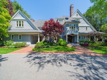 197 Grant St, Lexington, Massachusetts, 5 Bedrooms Bedrooms, 13 Rooms Rooms,7 BathroomsBathrooms,Residential,For Sale,Grant St,73474595 197 Grant St, Lexington, Massachusetts, 5 Bedrooms Bedrooms, 13 Rooms Rooms,7 BathroomsBathrooms,Residential,For Sale,Grant St,73474595