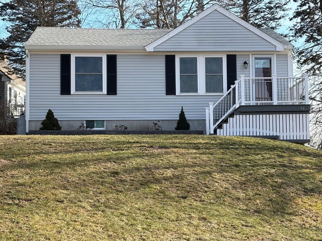 16 Town Neck Rd, Sandwich, Massachusetts, 2 Bedrooms Bedrooms, 5 Rooms Rooms,1 BathroomBathrooms,Residential,For Sale,Town Neck Rd,73473106