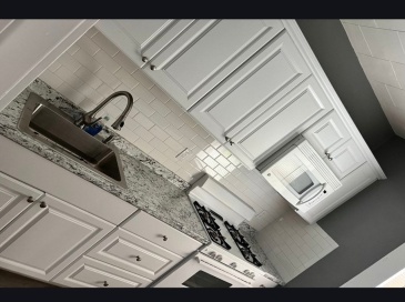 170 Buffinton St, Fall River, Massachusetts, 2 Bedrooms Bedrooms, 5 Rooms Rooms,1 BathroomBathrooms,Residential Lease,For Rent,Buffinton St,73474615