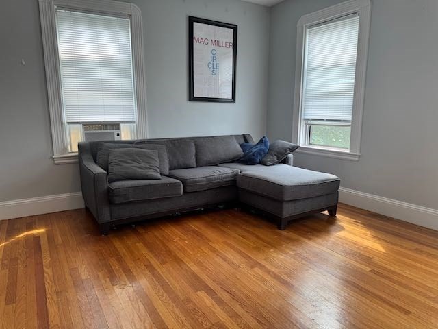 43 Sydney Street, Boston, Massachusetts, 3 Bedrooms Bedrooms, 7 Rooms Rooms,1 BathroomBathrooms,Residential Lease,For Rent,Sydney Street,73474676