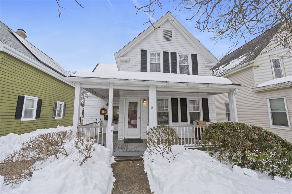 12 Nelson St, Quincy, Massachusetts, 3 Bedrooms Bedrooms, 6 Rooms Rooms,1.5 BathroomsBathrooms,Residential,For Sale,Nelson St,73474680