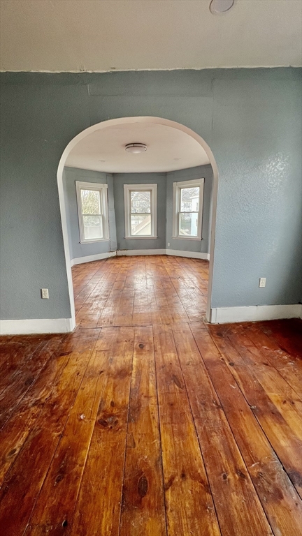 564 Main St., Southbridge, Massachusetts, 9 Bedrooms Bedrooms, 20 Rooms Rooms,3.5 BathroomsBathrooms,Residential Income,For Sale,Main St.,73474725