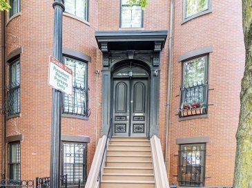 55 East Concord St, Boston, Massachusetts, 2 Bedrooms Bedrooms, 5 Rooms Rooms,1.5 BathroomsBathrooms,Residential Lease,For Rent,East Concord St,73323502