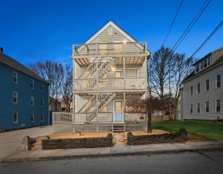 17 Cutler St, Webster, Massachusetts, 2 Bedrooms Bedrooms, 4 Rooms Rooms,1 BathroomBathrooms,Residential,For Sale,Cutler St,73463485