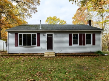 9 Sczygiel Rd, Ware, Massachusetts, 2 Bedrooms Bedrooms, 5 Rooms Rooms,1 BathroomBathrooms,Residential,For Sale,Sczygiel Rd,73450222
