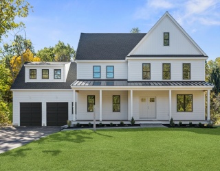 125 Concord Rd, Westford, Massachusetts, 4 Bedrooms Bedrooms, 10 Rooms Rooms,4 BathroomsBathrooms,Residential,For Sale,Concord Rd,73446189