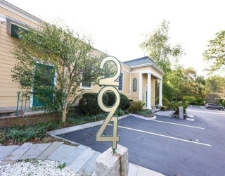 294 Pleasant St, Stoughton, Massachusetts, ,Commercial Lease,For Rent,Pleasant St,73474740