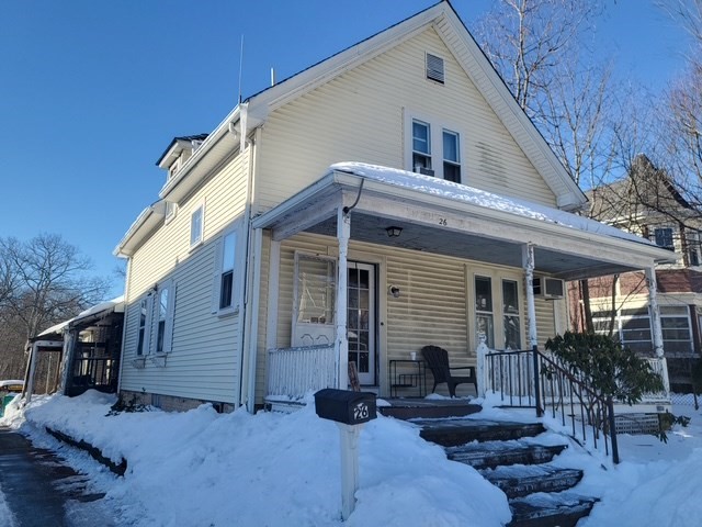 26 West Street, Attleboro, Massachusetts, 6 Bedrooms Bedrooms, 10 Rooms Rooms,4 BathroomsBathrooms,Residential,For Sale,West Street,73474764