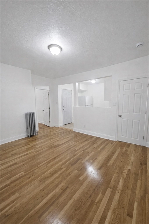 28 Carmel, Chelsea, Massachusetts, 2 Bedrooms Bedrooms, 3 Rooms Rooms,1 BathroomBathrooms,Residential Lease,For Rent,Carmel,73474859