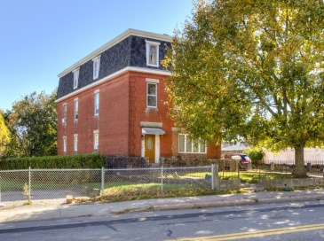 308 Plantation St, Worcester, Massachusetts, 9 Bedrooms Bedrooms, 18 Rooms Rooms,3 BathroomsBathrooms,Residential Income,For Sale,Plantation St,73444754