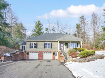 1 Pioneer Dr, Palmer, Massachusetts, 3 Bedrooms Bedrooms, 5 Rooms Rooms,2 BathroomsBathrooms,Residential,For Sale,Pioneer Dr,73459080