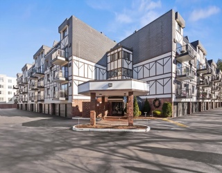 9 Broadway, Saugus, Massachusetts, 1 Bedroom Bedrooms, 2 Rooms Rooms,1 BathroomBathrooms,Residential Lease,For Rent,Broadway,73474992