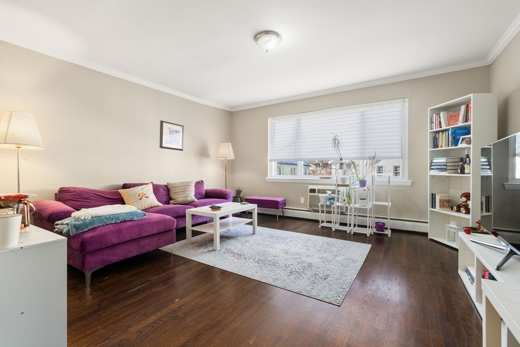 71 Oxford Ave, Cambridge, Massachusetts, 2 Bedrooms Bedrooms, 4 Rooms Rooms,1 BathroomBathrooms,Residential Lease,For Rent,Oxford Ave,73475003