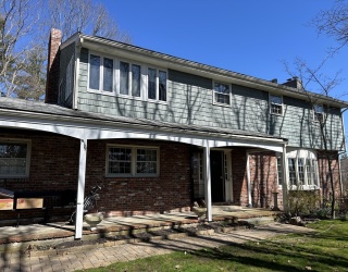 11 Pickman Rd, Beverly, Massachusetts, 6 Bedrooms Bedrooms, 9 Rooms Rooms,3 BathroomsBathrooms,Residential,For Sale,Pickman Rd,73475006