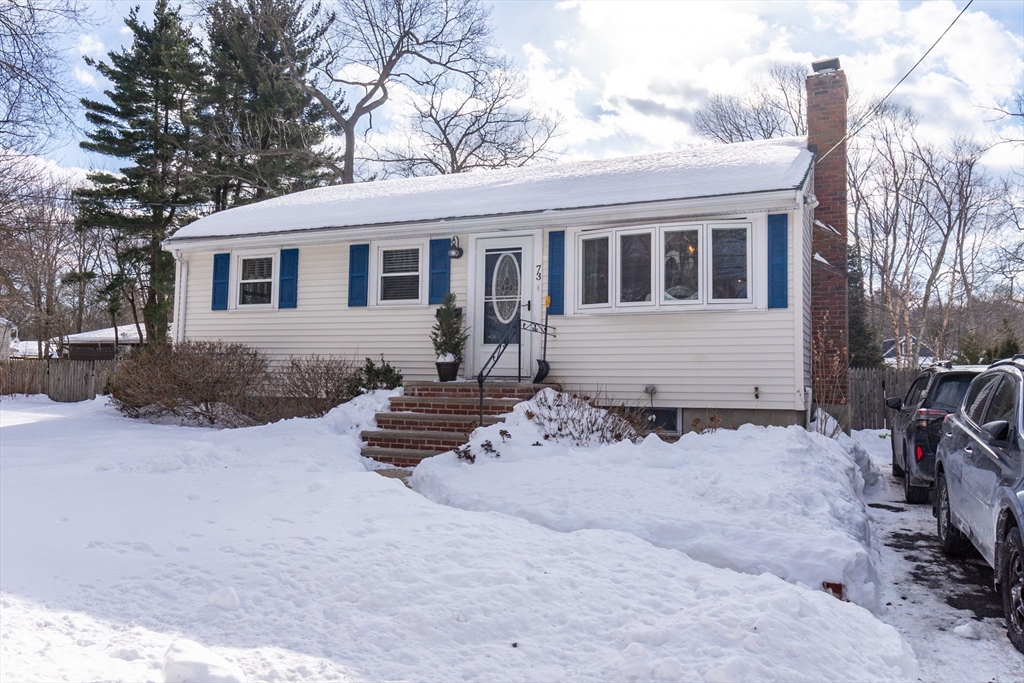 73 Winfield Street, Dedham, Massachusetts, 3 Bedrooms Bedrooms, 5 Rooms Rooms,2 BathroomsBathrooms,Residential Lease,For Rent,Winfield Street,73475008