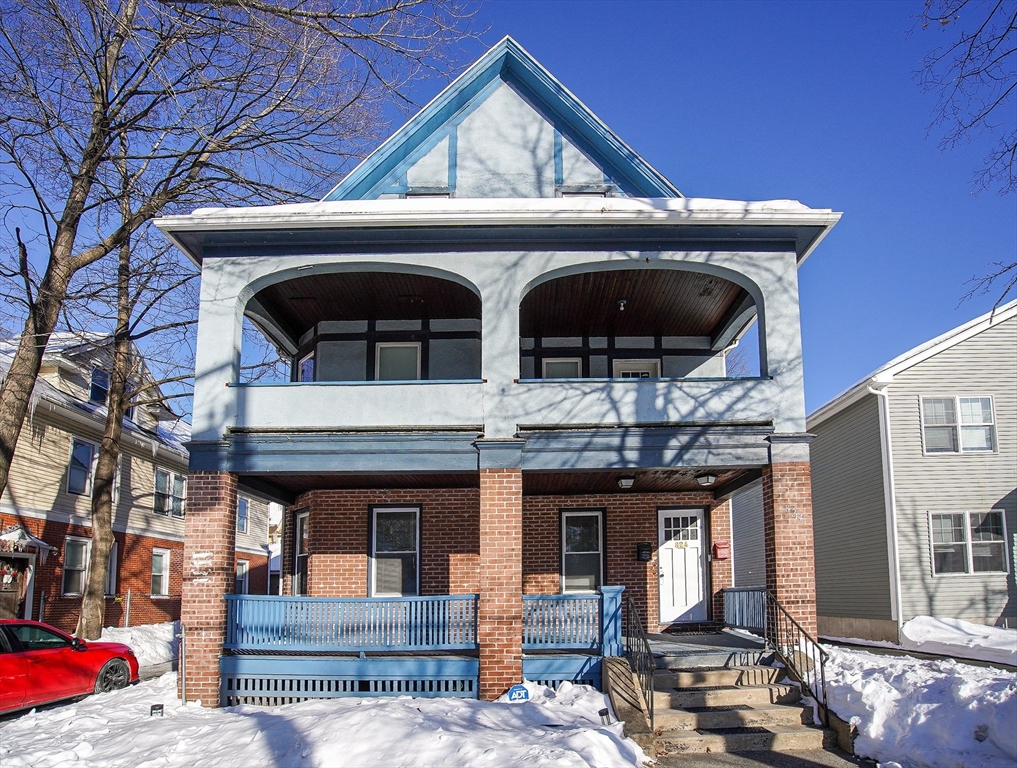 824 824 Sumner Ave, Springfield, Massachusetts, 3 Bedrooms Bedrooms, 4 Rooms Rooms,1 BathroomBathrooms,Residential Lease,For Rent,824 Sumner Ave,73475020