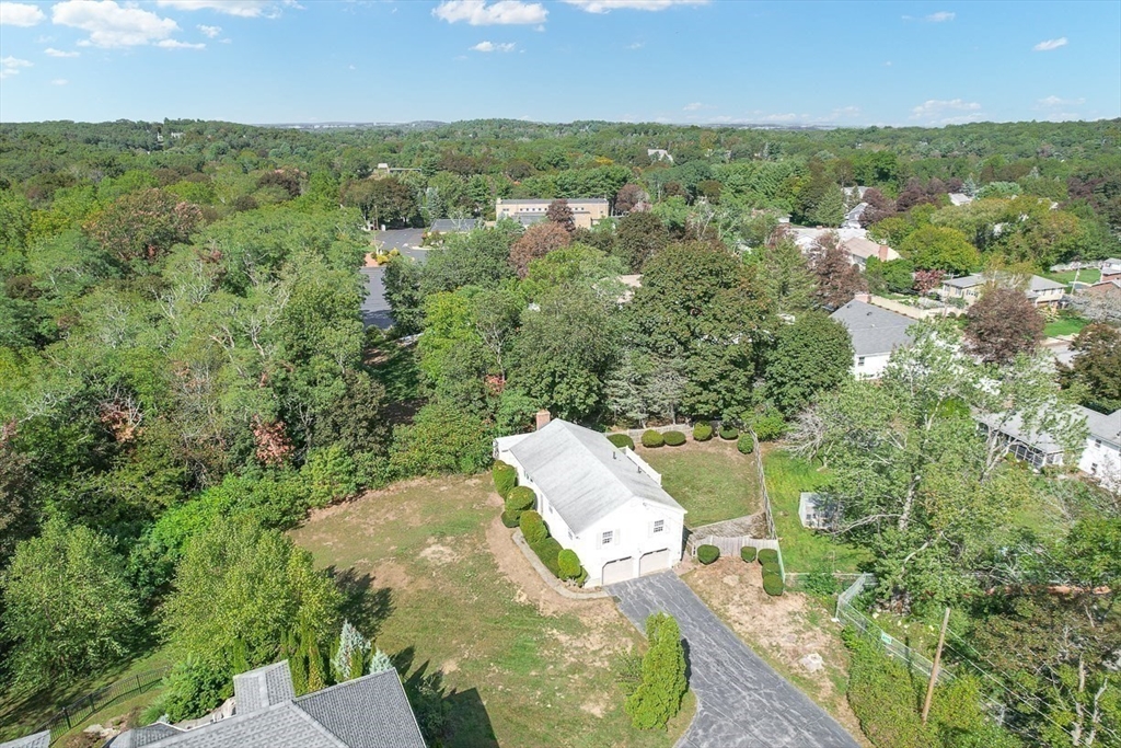 16 Ridge Street, Winchester, Massachusetts, 3 Bedrooms Bedrooms, 8 Rooms Rooms,2.5 BathroomsBathrooms,Residential,For Sale,Ridge Street,73442463