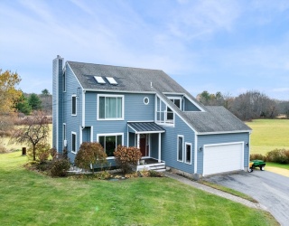 144 High Rd, Newbury, Massachusetts, 3 Bedrooms Bedrooms, 7 Rooms Rooms,2.5 BathroomsBathrooms,Residential,For Sale,High Rd,73453201