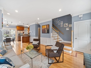 859 Adams, Boston, Massachusetts, 3 Bedrooms Bedrooms, 6 Rooms Rooms,3.5 BathroomsBathrooms,Residential,For Sale,Adams,73464674
