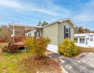 2900 Cranberry Highway, Wareham, Massachusetts, 2 Bedrooms Bedrooms, 4 Rooms Rooms,1.5 BathroomsBathrooms,Residential,For Sale,Cranberry Highway,73455062