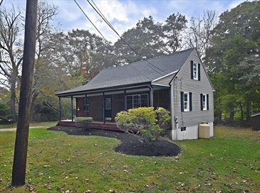 19 Laurelwood Ave, Leicester, Massachusetts, 3 Bedrooms Bedrooms, 6 Rooms Rooms,2 BathroomsBathrooms,Residential,For Sale,Laurelwood Ave,73442616