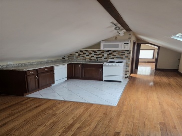 117 Willow, Boston, Massachusetts, 1 Bedroom Bedrooms, 3 Rooms Rooms,1 BathroomBathrooms,Residential Lease,For Rent,Willow,73475073 117 Willow, Boston, Massachusetts, 1 Bedroom Bedrooms, 3 Rooms Rooms,1 BathroomBathrooms,Residential Lease,For Rent,Willow,73475073