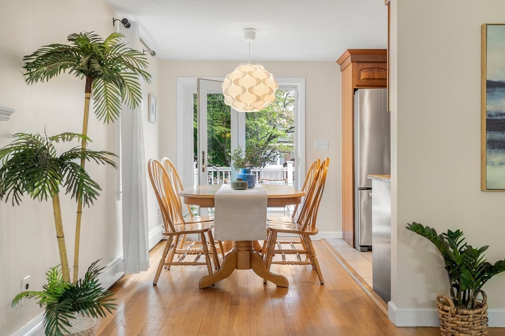 41 Rublee St, Arlington, Massachusetts, 3 Bedrooms Bedrooms, 8 Rooms Rooms,2 BathroomsBathrooms,Residential Lease,For Rent,Rublee St,73475118