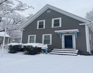 40 Summit St, Rockland, Massachusetts, 5 Bedrooms Bedrooms, 9 Rooms Rooms,2 BathroomsBathrooms,Residential,For Sale,Summit St,73475140