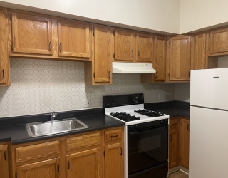 37 Blue Hill Ave, Boston, Massachusetts, 1 Bedroom Bedrooms, 3 Rooms Rooms,1 BathroomBathrooms,Residential Lease,For Rent,Blue Hill Ave,73475254