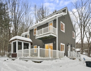 198 Uxbridge Rd, Sutton, Massachusetts, 3 Bedrooms Bedrooms, 9 Rooms Rooms,2 BathroomsBathrooms,Residential,For Sale,Uxbridge Rd,73475272