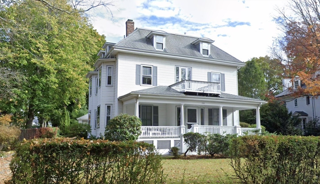 156 Park St., Newton, Massachusetts, 1 Bedroom Bedrooms, 4 Rooms Rooms,1 BathroomBathrooms,Residential Lease,For Rent,Park St.,73451031