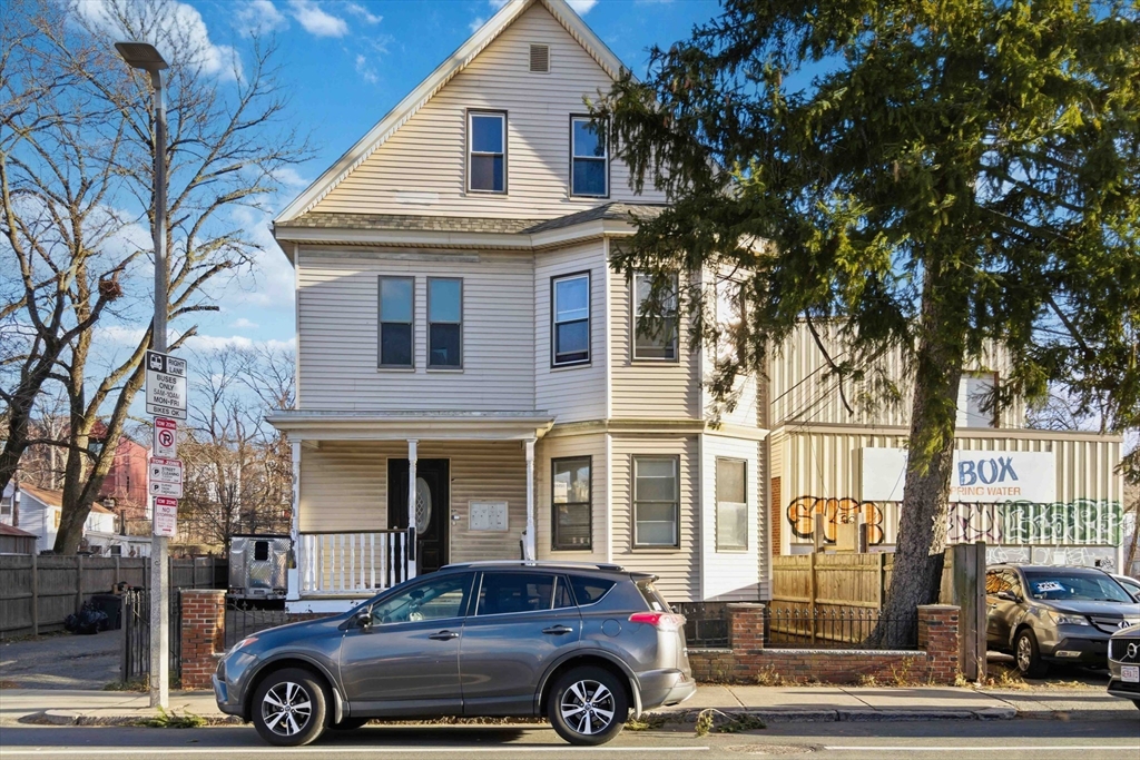 3886-3888 Washington, Boston, Massachusetts, 6 Bedrooms Bedrooms, 16 Rooms Rooms,3 BathroomsBathrooms,Residential Income,For Sale,Washington,73463694