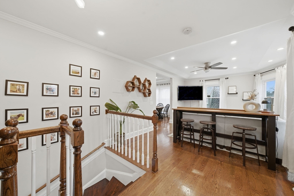 24 Prescott St, Boston, Massachusetts, 2 Bedrooms Bedrooms, 5 Rooms Rooms,1.5 BathroomsBathrooms,Residential,For Sale,Prescott St,73475392