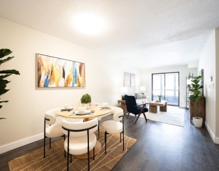 1 Greenbriar Dr, North Reading, Massachusetts, 2 Bedrooms Bedrooms, 5 Rooms Rooms,1 BathroomBathrooms,Residential,For Sale,Greenbriar Dr,73475393