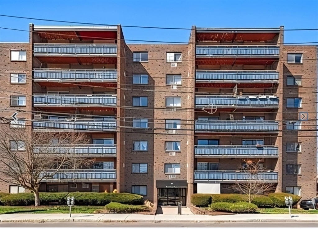 32 Whites Ave, Watertown, Massachusetts, 2 Bedrooms Bedrooms, 4 Rooms Rooms,2 BathroomsBathrooms,Residential Lease,For Rent,Whites Ave,73475482