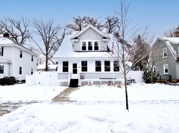 27 Rockland St, Springfield, Massachusetts, 3 Bedrooms Bedrooms, 7 Rooms Rooms,1.5 BathroomsBathrooms,Residential,For Sale,Rockland St,73461391 27 Rockland St, Springfield, Massachusetts, 3 Bedrooms Bedrooms, 7 Rooms Rooms,1.5 BathroomsBathrooms,Residential,For Sale,Rockland St,73461391