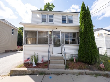 8 Thompson, Webster, Massachusetts, 2 Bedrooms Bedrooms, 6 Rooms Rooms,1 BathroomBathrooms,Residential,For Sale,Thompson,73428848 8 Thompson, Webster, Massachusetts, 2 Bedrooms Bedrooms, 6 Rooms Rooms,1 BathroomBathrooms,Residential,For Sale,Thompson,73428848