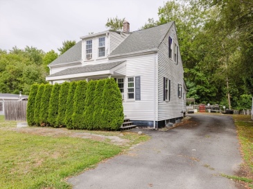 246 Winthrop Street, Rehoboth, Massachusetts, 3 Bedrooms Bedrooms, 7 Rooms Rooms,2 BathroomsBathrooms,Residential,For Sale,Winthrop Street,73419789