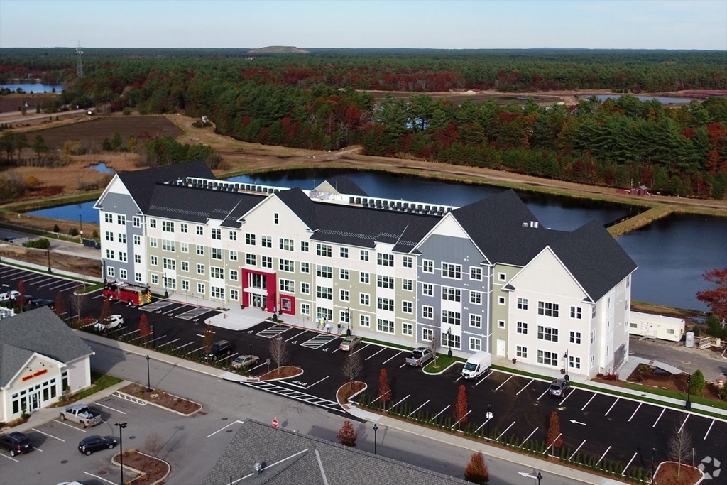 35 Rosebrook Place, Wareham, Massachusetts, 2 Bedrooms Bedrooms, 4 Rooms Rooms,2 BathroomsBathrooms,Residential Lease,For Rent,Rosebrook Place,73475617