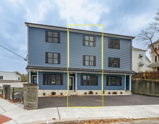 217 Earle St, Fall River, Massachusetts, 3 Bedrooms Bedrooms, 8 Rooms Rooms,2.5 BathroomsBathrooms,Residential,For Sale,Earle St,73449002