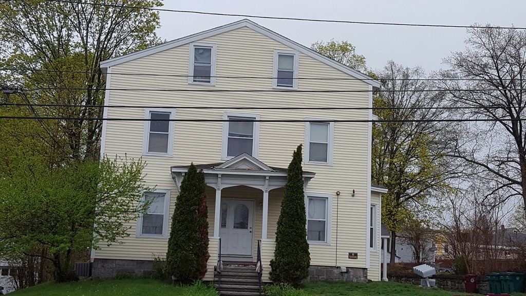 124 Stevens Street, Lowell, Massachusetts, 2 Bedrooms Bedrooms, 4 Rooms Rooms,1 BathroomBathrooms,Residential Lease,For Rent,Stevens Street,73475777