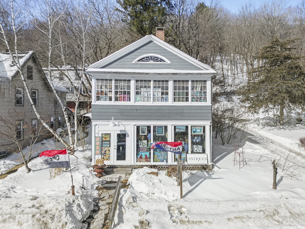 88-90 Main St, Great Barrington, Massachusetts, 4 Bedrooms Bedrooms, 9 Rooms Rooms,2 BathroomsBathrooms,Residential,For Sale,Main St,73475779